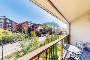 Nespecifikovaný výhled na hory nebo výhled na hory při pohledu z apartmánu