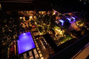 Bazén v ubytování Hotel Casa HX - Adults Only nebo v jeho okolí