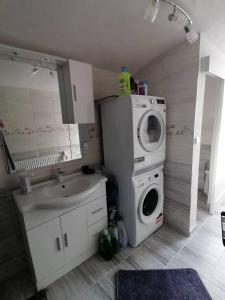 Foto dalla galleria di Ubytování Dobešov a Černovice
