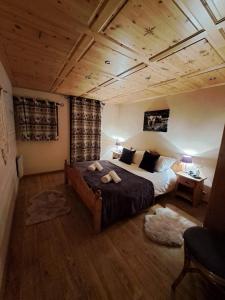 Fotografia z galérie ubytovania Chalet de montagne style savoyard, vue sur pistes v destinácii Châtel