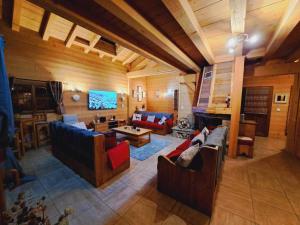 Fotografia z galérie ubytovania Chalet de montagne style savoyard, vue sur pistes v destinácii Châtel