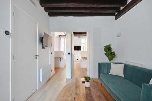 O zonă de relaxare la Lovely apartment 2BR - Near La Sorbonne Quartier Latin