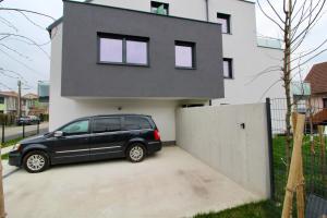 The building in which Az apartmant is located