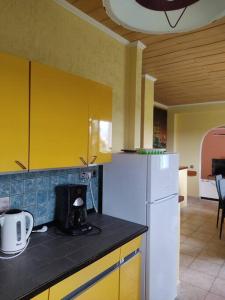 Kuchyňa alebo kuchynka v ubytovaní Casa Dei Fiori