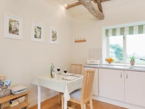 A kitchen or kitchenette at Bilsdale - 25566