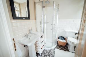 Vannituba majutusasutuses Hrad Kunzov Boutique Hotel & SPA & Restaurant