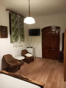 Μια τηλεόραση ή/και κέντρο ψυχαγωγίας στο Medieval 2023