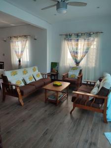 Afbeelding uit fotogalerij van Beautiful House with private pool in Mauritius in Albion