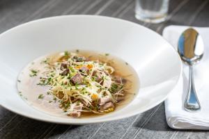 Đồ ăn tại/gần khách sạn