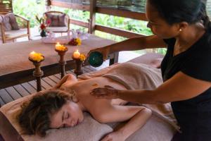 Spa ou équipements de bien-être de l'établissement Habitation Saint Charles - Hôtel de Charme & Spa