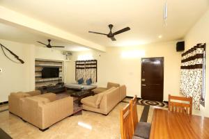 Gallery image of Muskan Paradise Villa with Pool Yelagiri By Lexstays in Yelagiri +82 photos