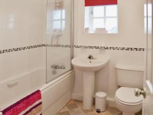 Gallery image of Beach Walk Cottage in Scarborough