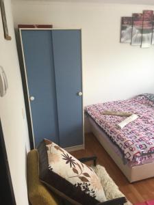 Rúm í herbergi á Grbic apartmani