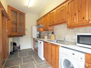 Η κουζίνα ή μικρή κουζίνα στο Thorneycroft Coachhouse - 30069