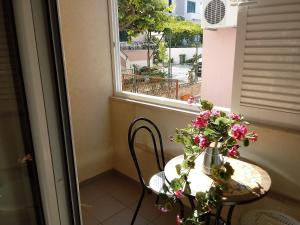 Balkón alebo terasa v ubytovaní Makarska Studio apartments in the city center Taja