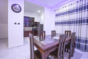 Kuchyň nebo kuchyňský kout v ubytování Blueray Villa