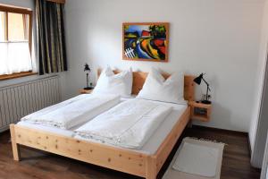 Postel nebo postele na pokoji v ubytování Ferienhaus Durstberger