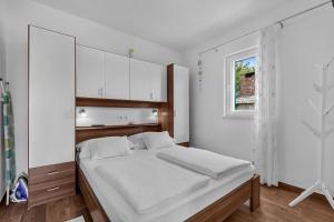 Postel nebo postele na pokoji v ubytování Villa Natura Makarska