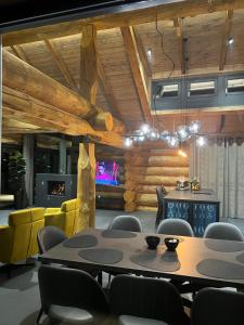 Prostor za sedenje u objektu Chalet Deux B