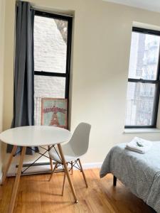 Gallery image of Budget Single Room Near Central Park in New York