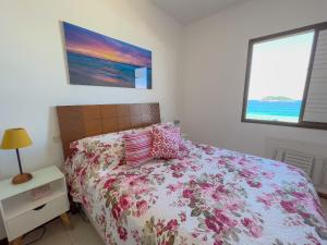 Postel nebo postele na pokoji v ubytování Apart Hotel Barra Leme com Vista Maravilhosa e 2 Qts B1-003