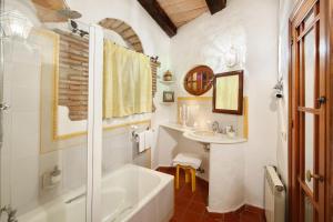 Phòng tắm tại Cortijo La Hoya
