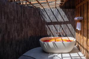 乌布RUMAH KAYU RESORT的相册照片