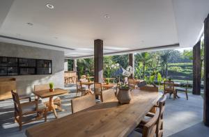 RUMAH KAYU RESORT的休息区