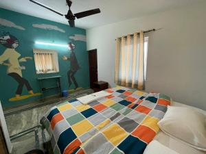 Voodi või voodid majutusasutuse Kaabo Hostel toas