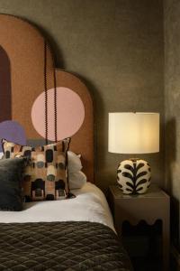 The Tempus at Charlton Hall Estate客房内的一张或多张床位
