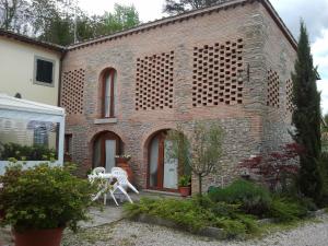 A garden outside Poggio Savelli