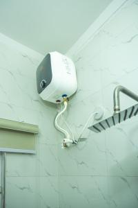 Vannituba majutusasutuses Spectacular 3/4-Bed-Apt With 24hrs Power And FAST Wi-Fi