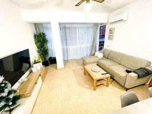 Posedenie v ubytovaní Apartamento centro playa estación de tren