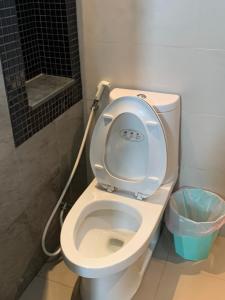 Koupelna v ubytování บ้านธานี (BAAN THANI)