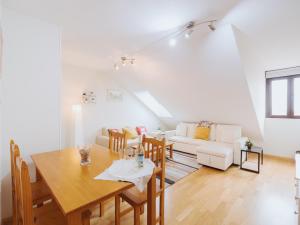 Posedenie v ubytovaní Apartamento "PAPA OSO"