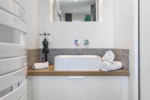 Kúpeľňa v ubytovaní Village Naturiste R4N - Le Xo Port Nature 2 Coursive