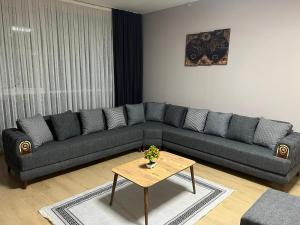 Nur Sena's House的休息区