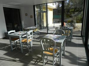 Fotografie z fotogalerie ubytování Hôtel La Caravelle v destinaci Nyons