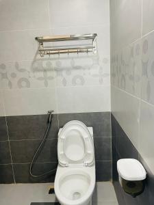 Koupelna v ubytování Duy Thanh hotel