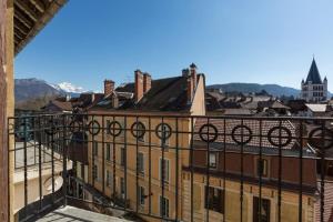 Výhľad na hory alebo výhľad na hory priamo z apartmánu + 28 fotografií