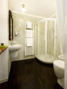 A bathroom at Bed&Garden