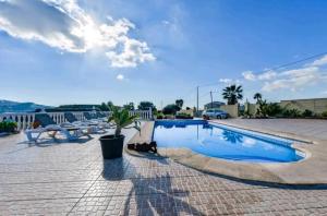 Bazén v ubytovaní Casa de vacaciones alebo v jeho blízkosti