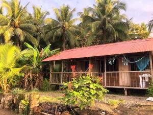 Aed väljaspool majutusasutust El Retoño del Negro Gozón +18 fotot