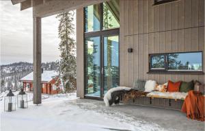 Cozy Home In B I Telemark With Sauna during the winter