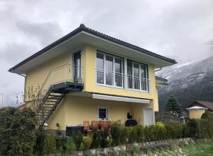 The building in which Az apartmant is located