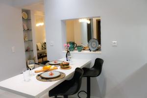 Nápoje v ubytovaní Pelagia Apartment by Kormaris
