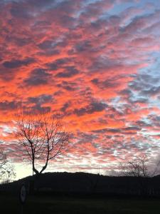 Amanecer o atardecer desde la casa o chalet o alrededores