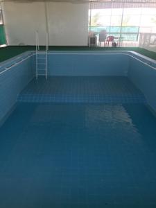Bazén v ubytování Safadi Farm nebo v jeho okolí
