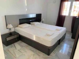 Postel nebo postele na pokoji v ubytování 4+2 beds apartment in VillaMartin, Torrevieja