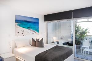Posteľ alebo postele v izbe v ubytovaní Coccoloba Suites Corralejo